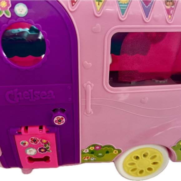 Barbie Club Chelsea Doll Pink and Purple Toy Camper 9" Trailer only - Picture 2 of 9